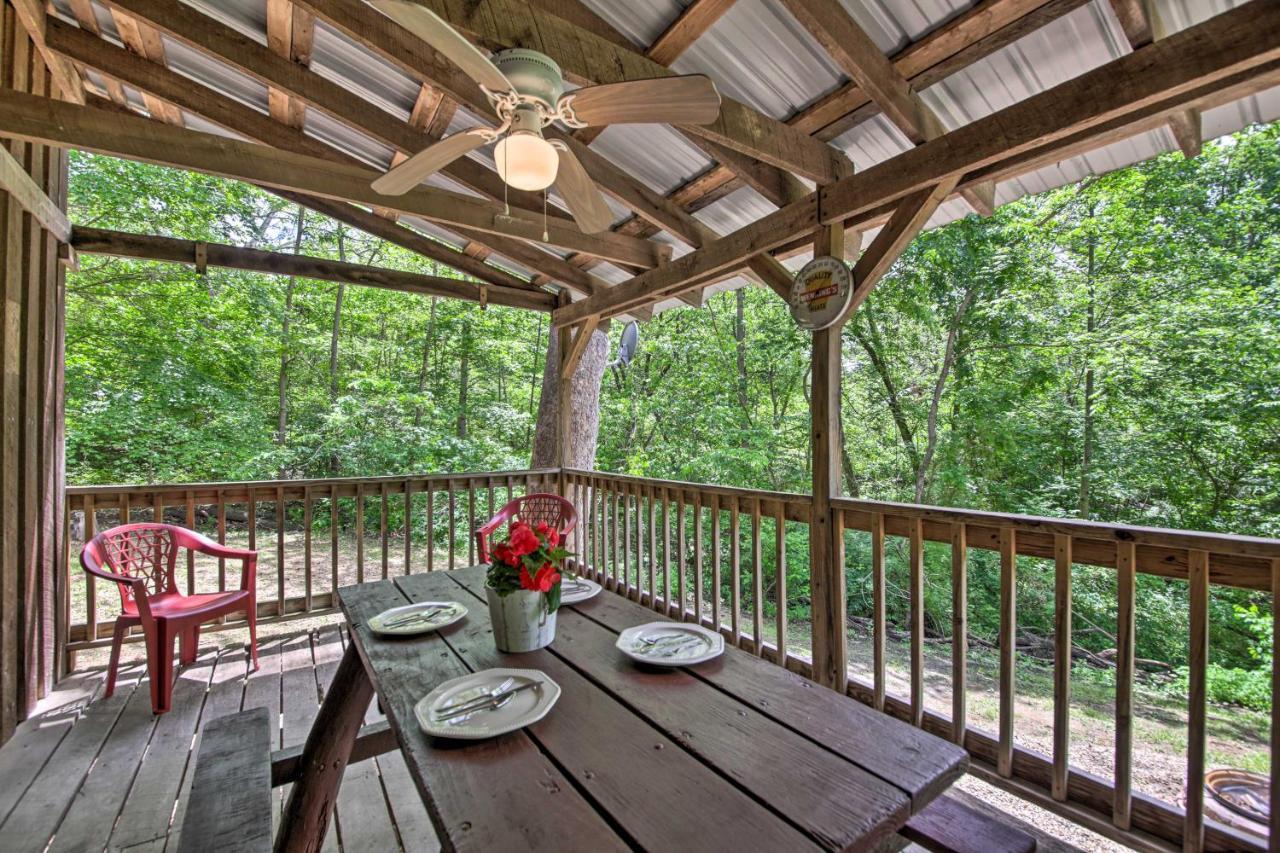 Waters Edge Retreat With Deck On Patoka Lake! Taswell Bagian luar foto