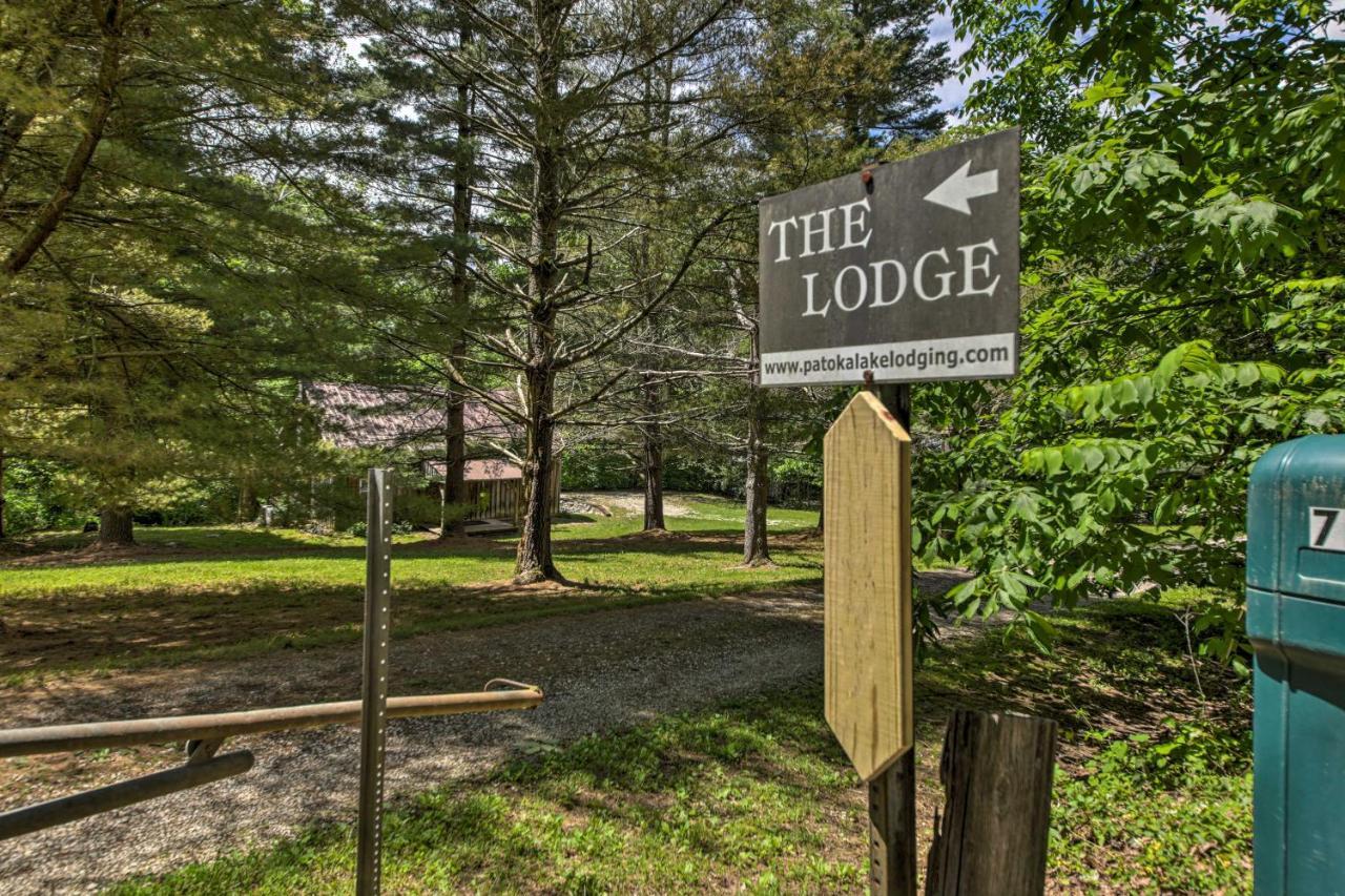 Waters Edge Retreat With Deck On Patoka Lake! Taswell Bagian luar foto