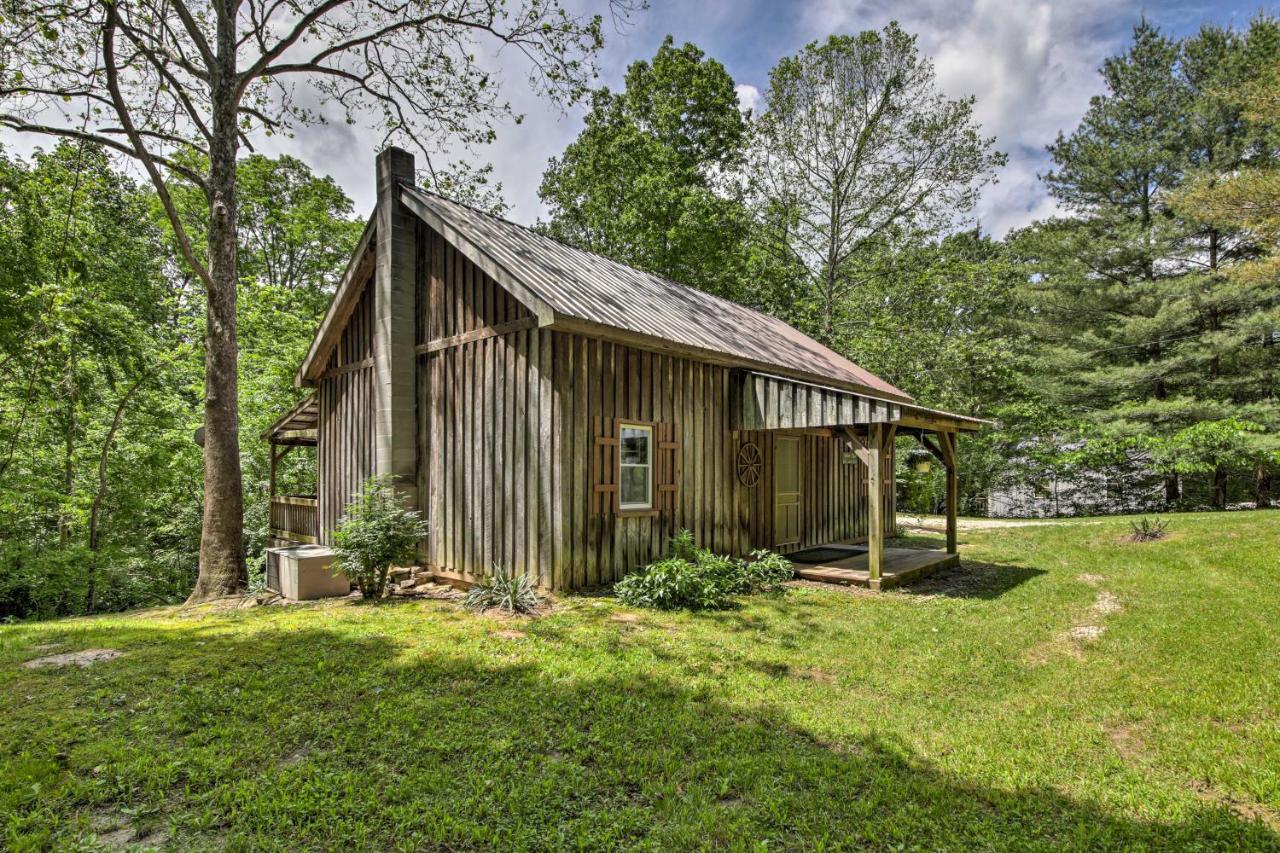 Waters Edge Retreat With Deck On Patoka Lake! Taswell Bagian luar foto